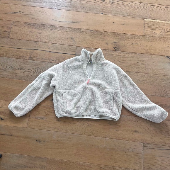 OLD NAVY Cropped Sherpa 1/4-Zip Pullover Color: cream tan pink women small - Picture 1 of 9